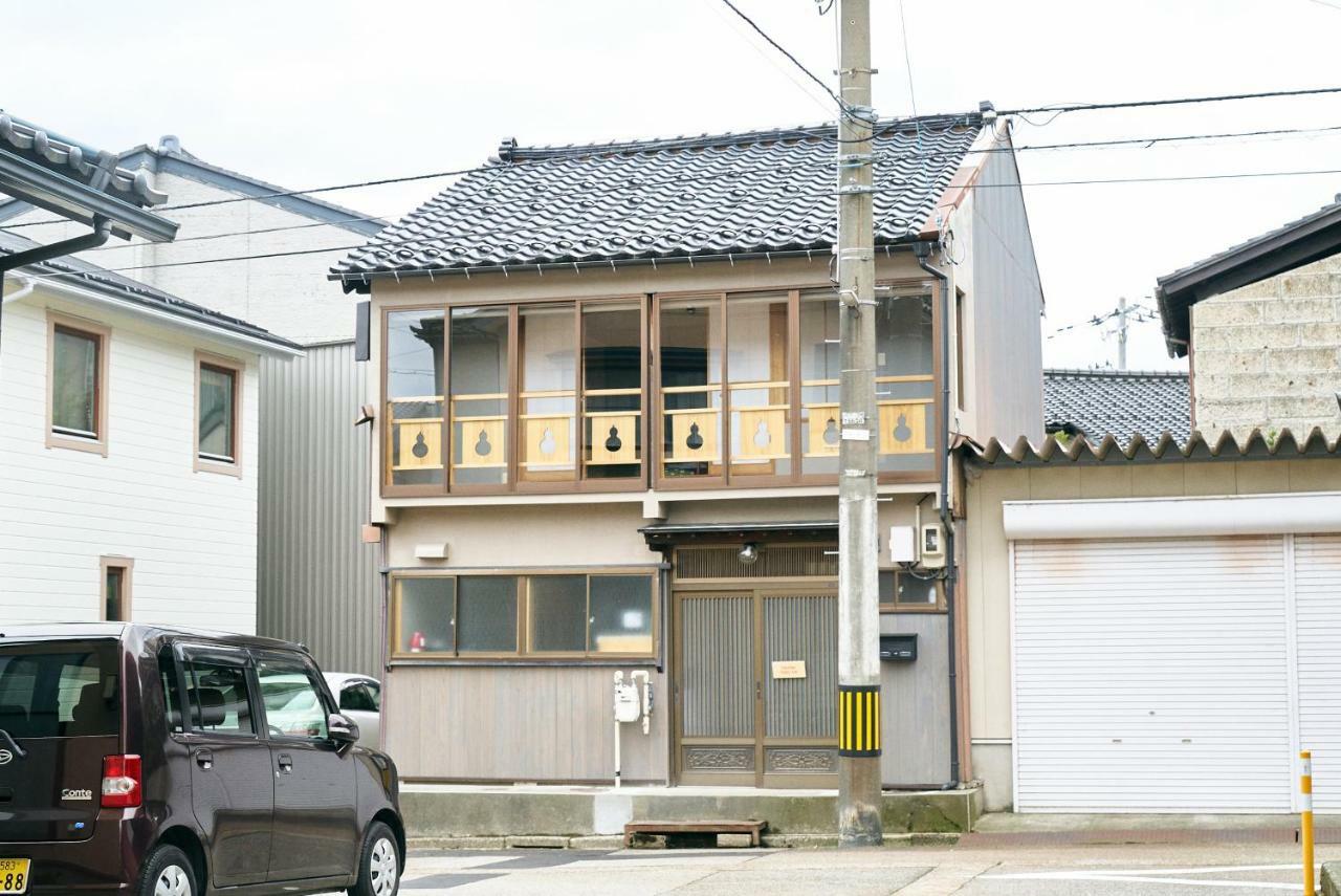 Villa Hyotan Tabi-Ne à Kanazawa Extérieur photo